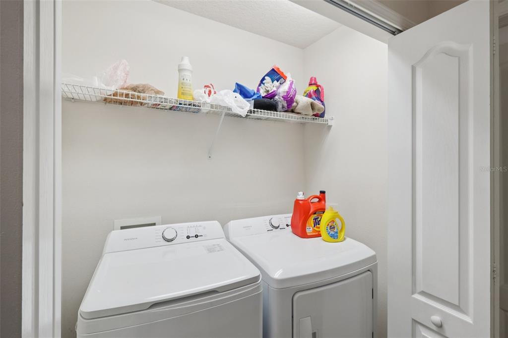 5001 Barnstead Drive Riverview, FL 33578 - Photo 21 of 37 a utility room with dryer and washer