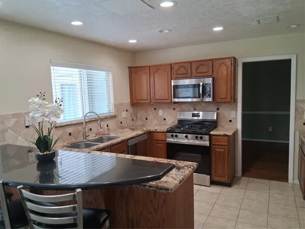 $424,000 | 17010 Poplar Hill Street, Houston, TX 77095