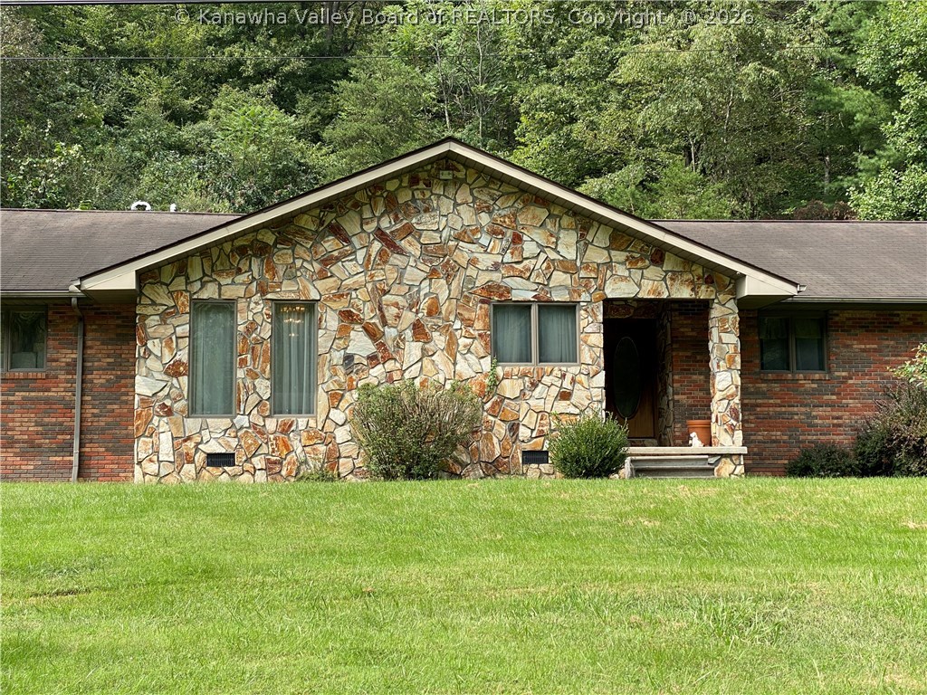 4290 Sams Fork Road Hurricane, WV 25526 - Photo 1 of 3 Gallery Image 1