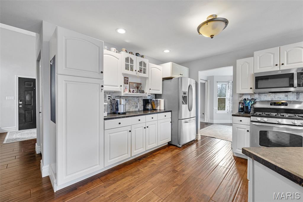 2011 Lebanon Avenue Belleville, IL 62221 - Photo 18 of 54