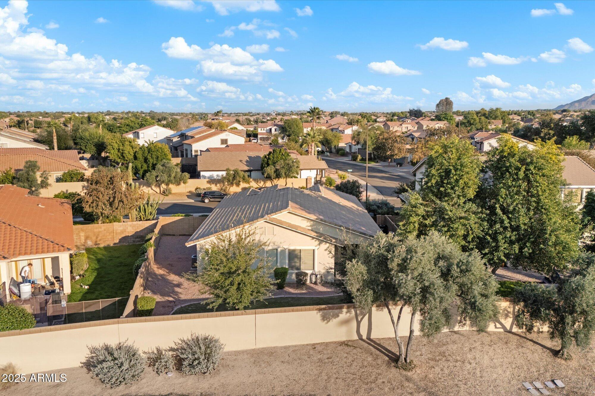 6710 South Seton Avenue Gilbert, AZ 85298 - Photo 41 of 51 a view of a city