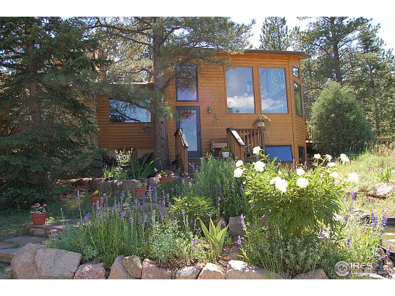 161 Apache Road Lyons, CO 80540 - Photo 12 of 18 Gallery Image 12