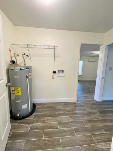 a view of a storage & utility room