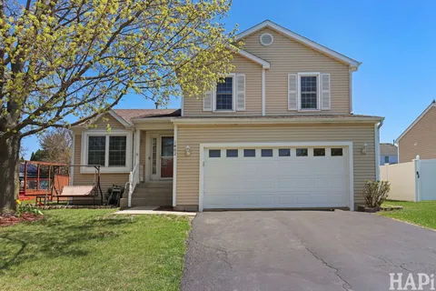 $360,000 | 1462 Carriage Lane, Round Lake, IL 60073