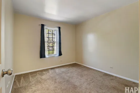 $360,000 | 1462 Carriage Lane, Round Lake, IL 60073