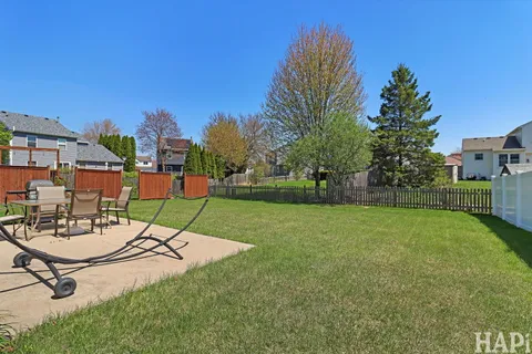 $360,000 | 1462 Carriage Lane, Round Lake, IL 60073