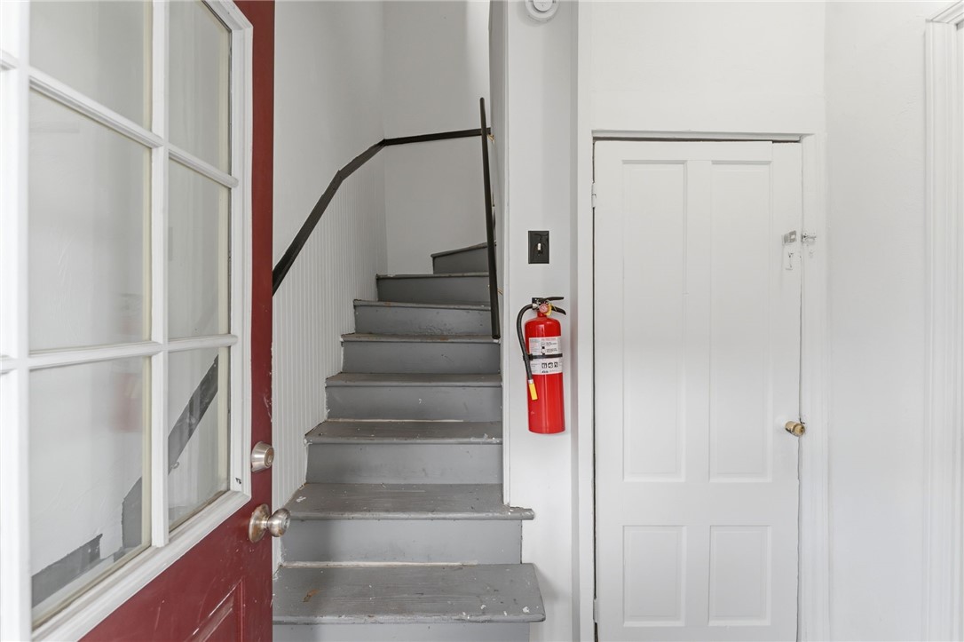 46 Slade Street Pawtucket, RI 02861 - Photo 25 of 45