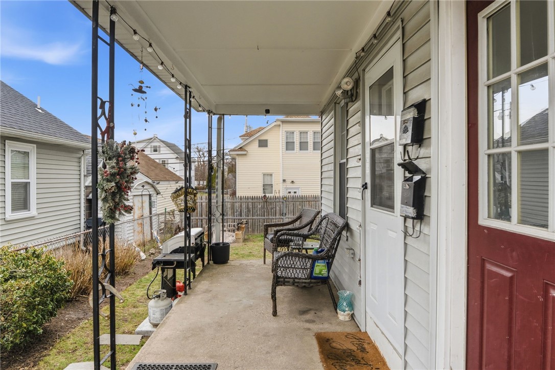 46 Slade Street Pawtucket, RI 02861 - Photo 6 of 45