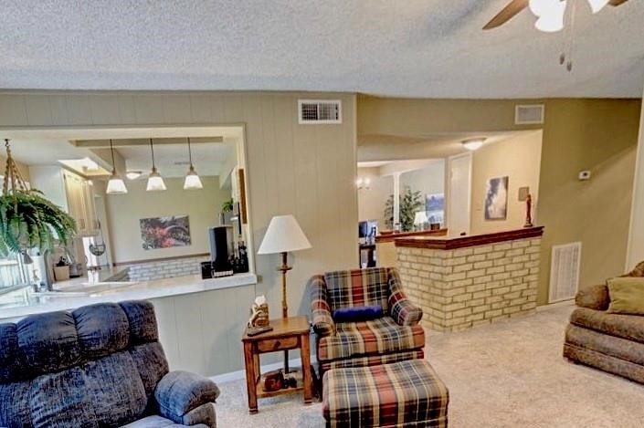 11719 Cedar Form Lane Meadows Place, TX 77477 - Photo 11 of 39