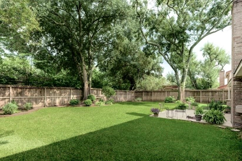 11719 Cedar Form Lane Meadows Place, TX 77477 - Photo 33 of 39