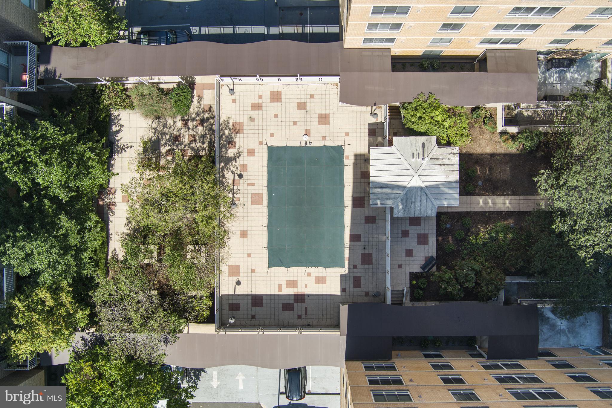 355 I Street Southwest, Unit S104 Washington, DC 20024 - Photo 34 of 64 an aerial view of residential houses with outdoor space