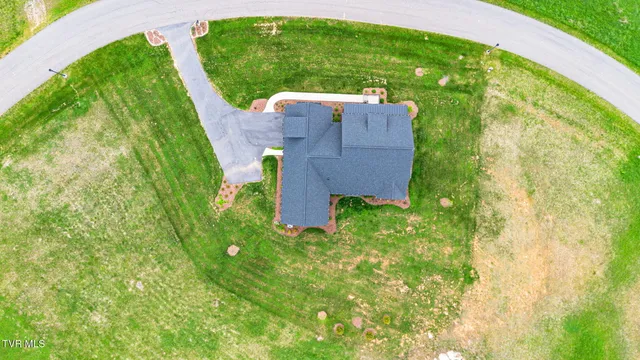 $869,000 | 14737 Washington Way, Bristol, VA 24202