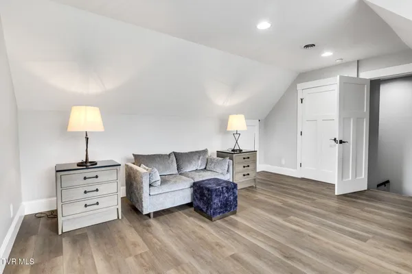 $869,000 | 14737 Washington Way, Bristol, VA 24202