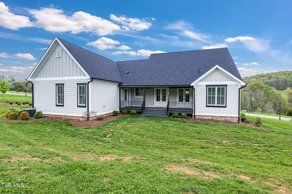 $869,000 | 14737 Washington Way, Bristol, VA 24202