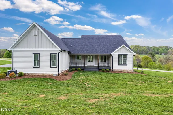 $869,000 | 14737 Washington Way, Bristol, VA 24202