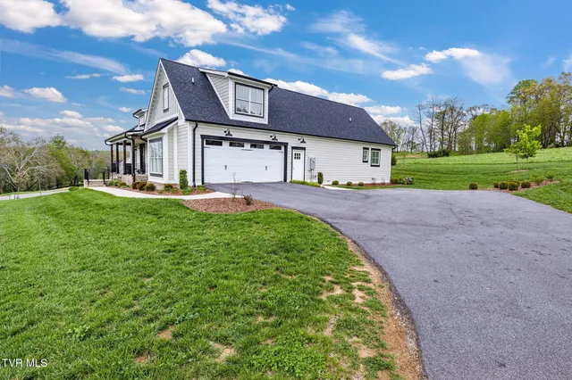 $869,000 | 14737 Washington Way, Bristol, VA 24202