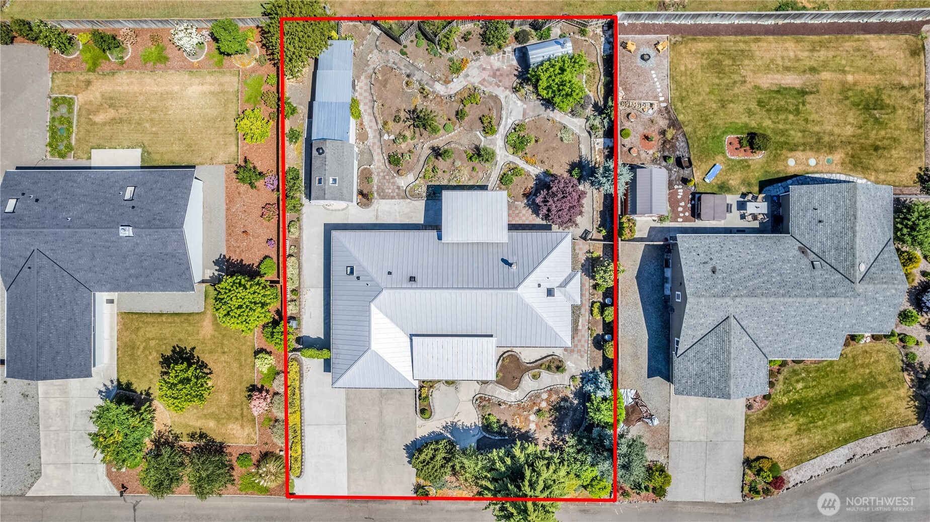 181 Duke Drive Sequim, WA 98382 - Photo 33 of 35