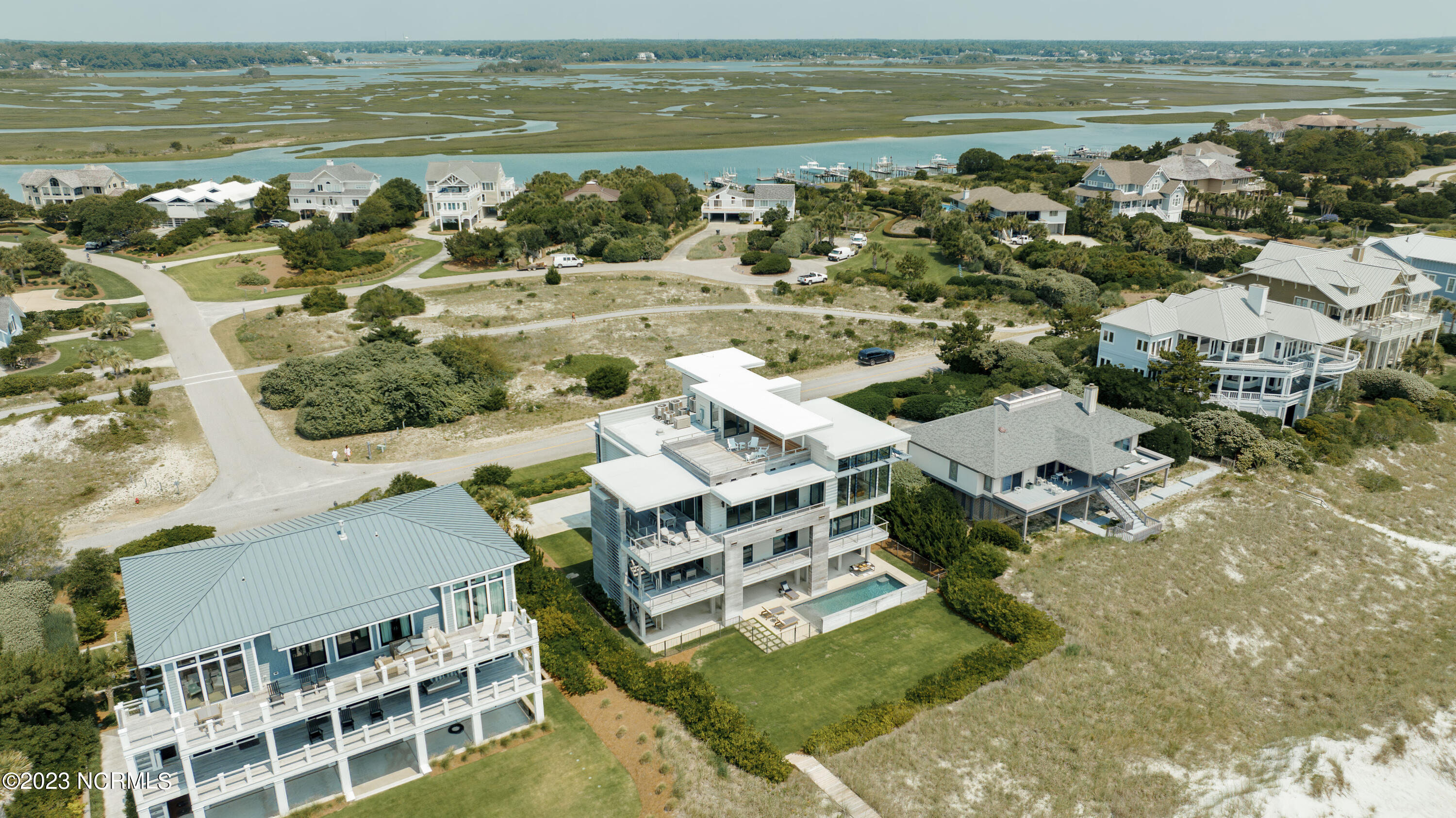 110 Beach Road South Wilmington, NC 28411 - Photo 4 of 70 110 Beach Road South
