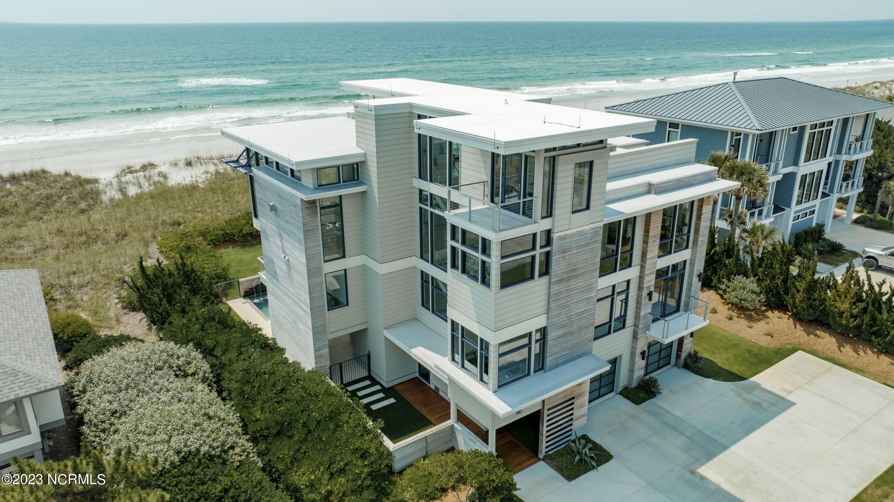 110 Beach Road South Wilmington, NC 28411 - Photo 5 of 70 110 Beach Road South