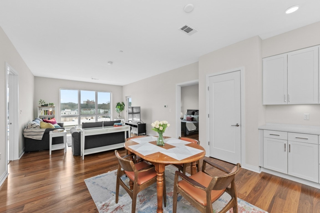 3531 Washington Street, Unit 417 Boston, MA 02130 - Photo 5 of 21