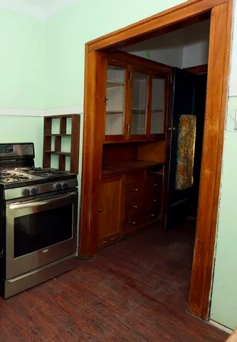 $340,000 | 7712 South Ridgeland Avenue, Chicago, IL 60649