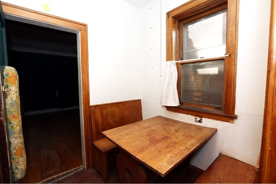 7712 South Ridgeland Avenue Chicago, IL 60649 - Photo 25 of 49