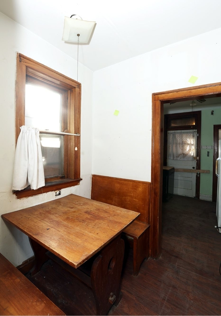 7712 South Ridgeland Avenue Chicago, IL 60649 - Photo 27 of 49