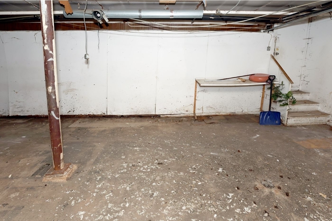 7712 South Ridgeland Avenue Chicago, IL 60649 - Photo 40 of 49