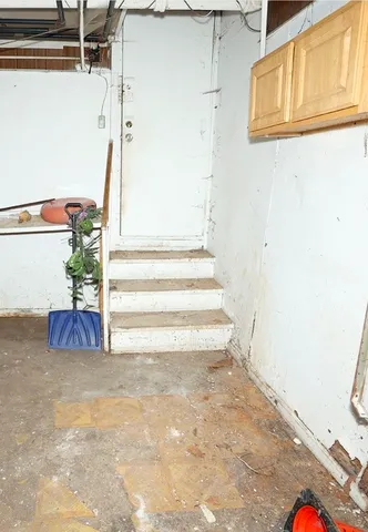 $340,000 | 7712 South Ridgeland Avenue, Chicago, IL 60649