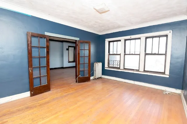 $340,000 | 7712 South Ridgeland Avenue, Chicago, IL 60649