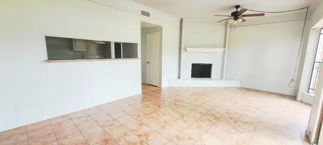 $1,550 | 7700 Creekbend Drive, Unit 6, Houston, TX 77071