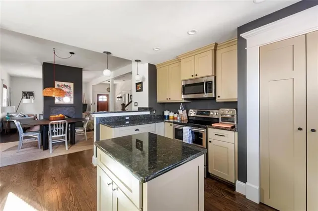 $5,500 | 1024 Kirkwood Avenue Southeast, Atlanta, GA 30316