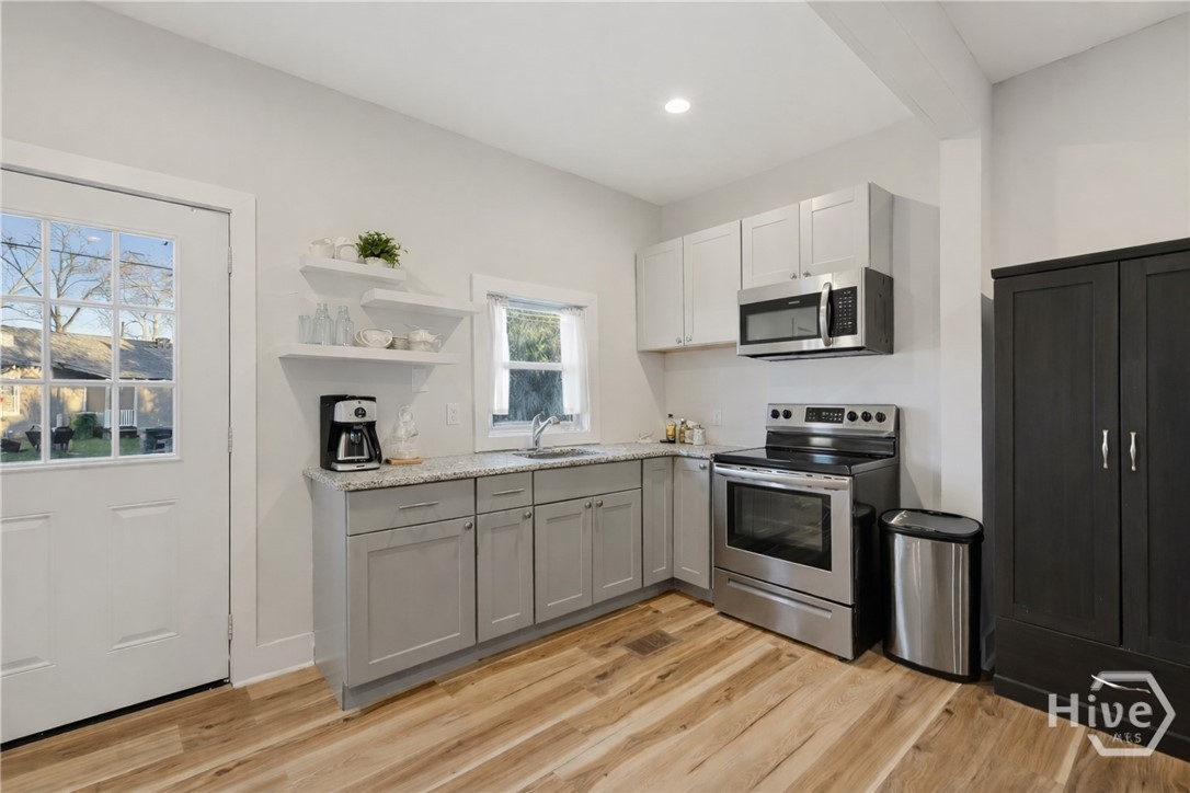 722 Waters Avenue Savannah, GA 31404 - Photo 14 of 42