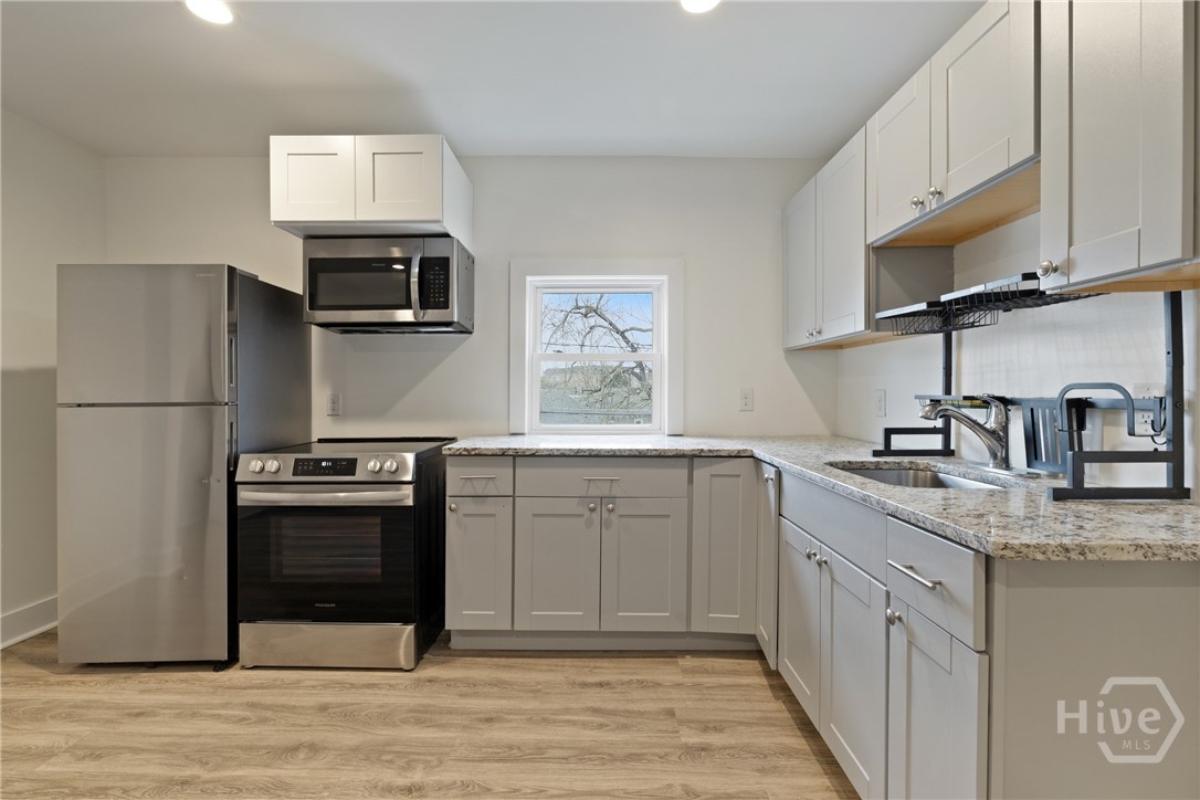 722 Waters Avenue Savannah, GA 31404 - Photo 33 of 42