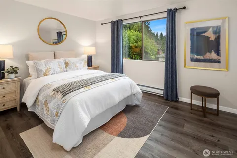 $599,999 | 10330 Southeast 6th Street, Unit A2, Bellevue, WA 98004