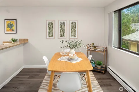 $599,999 | 10330 Southeast 6th Street, Unit A2, Bellevue, WA 98004