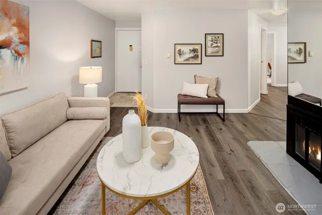 $599,999 | 10330 Southeast 6th Street, Unit A2, Bellevue, WA 98004