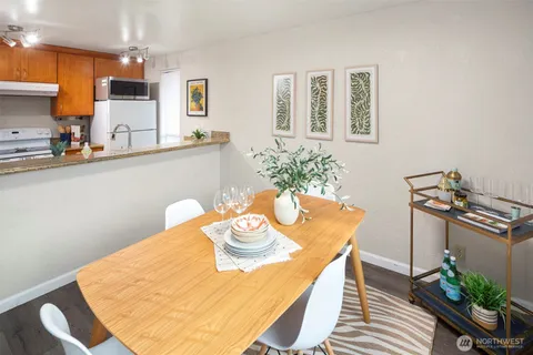 $599,999 | 10330 Southeast 6th Street, Unit A2, Bellevue, WA 98004