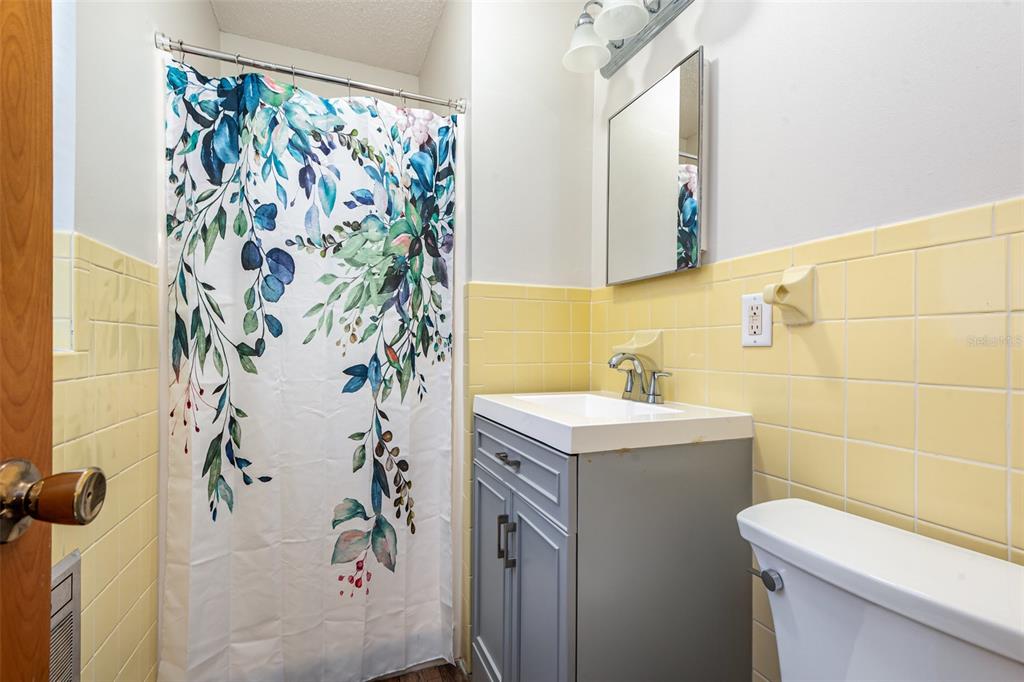 404 Grand Rondo East Crescent City, FL 32112 - Photo 20 of 32