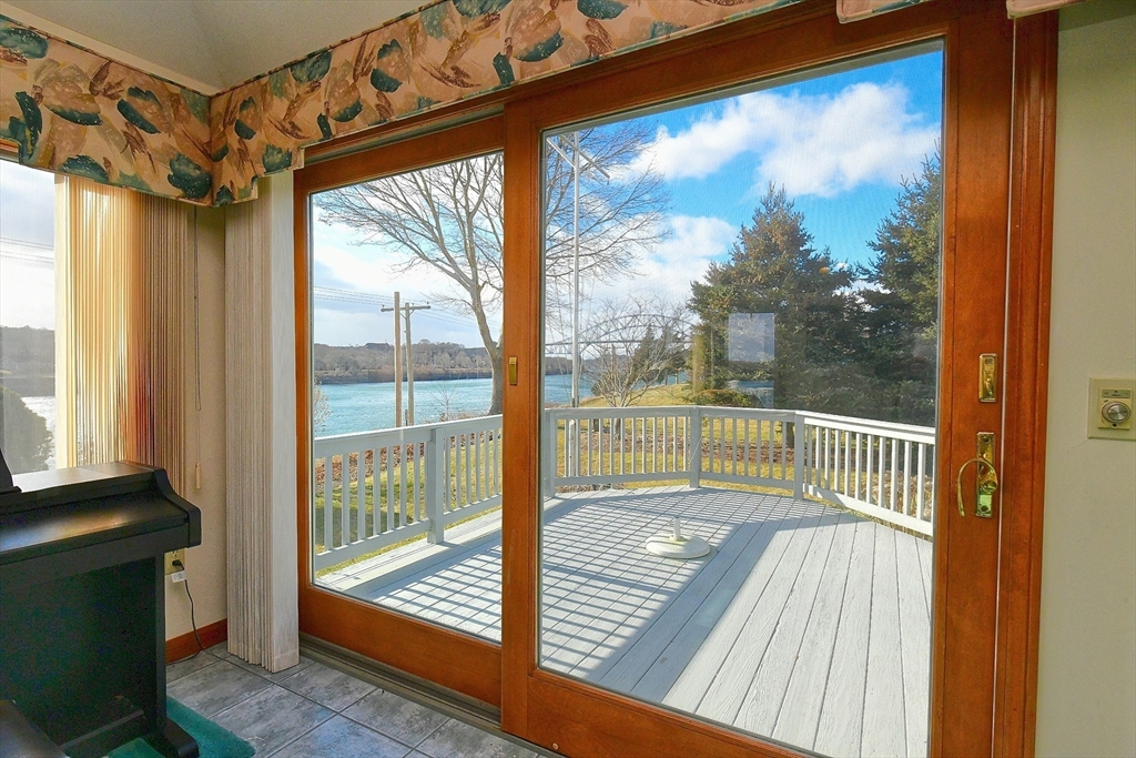 18 Gibbs Road Bourne, MA 02562 - Photo 13 of 42