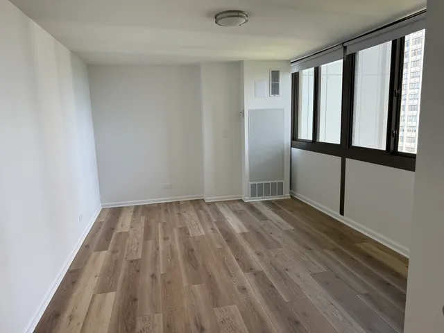$39,500 | 4850 South Lake Park Avenue, Unit 1508, Chicago, IL 60615