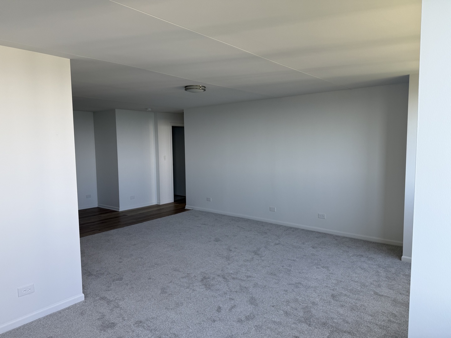 4850 South Lake Park Avenue, Unit 1508 Chicago, IL 60615 - Photo 9 of 21