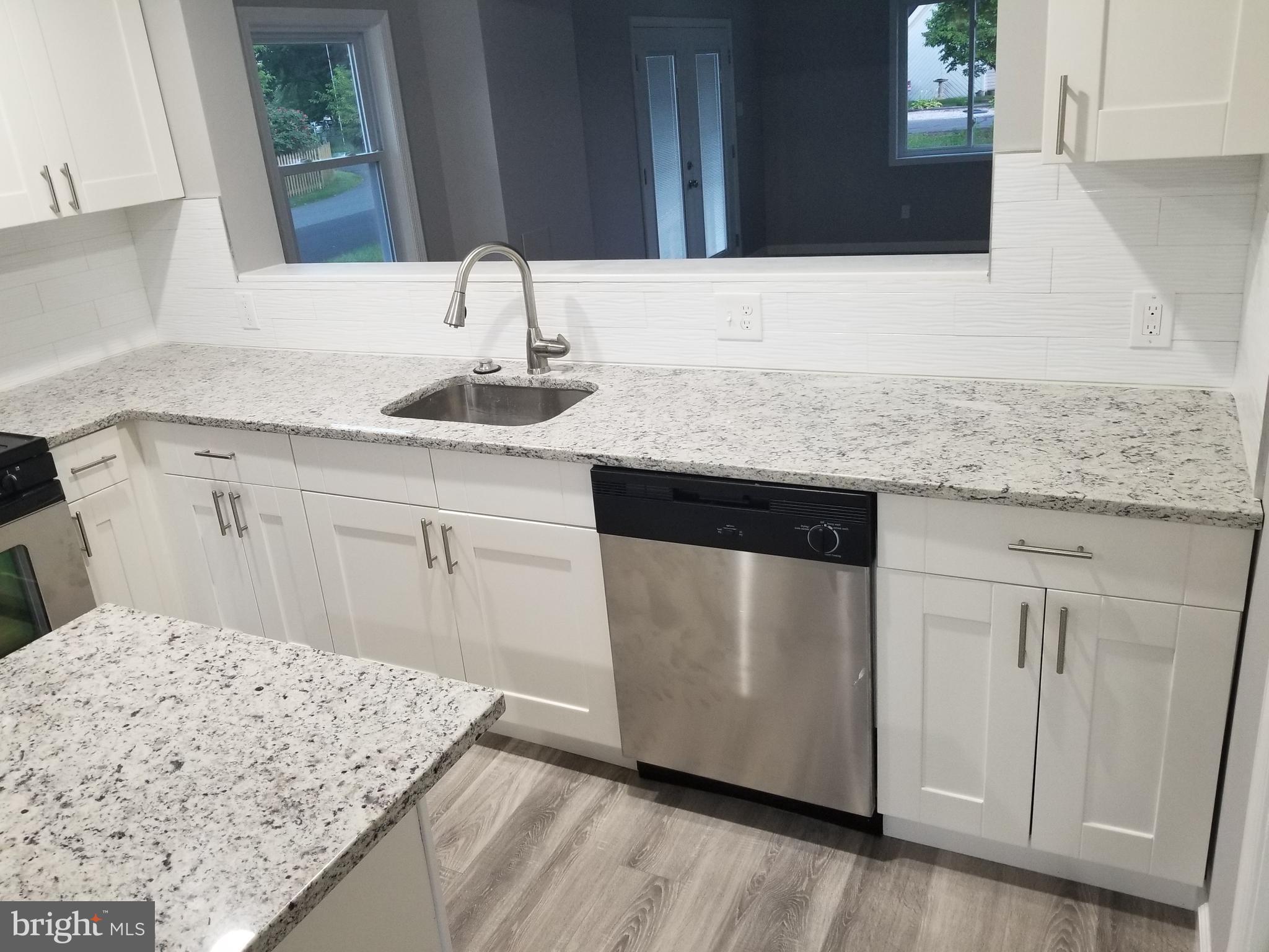 1748 Burnham Road Baltimore, MD 21222 - Photo 7 of 30 Kitchen