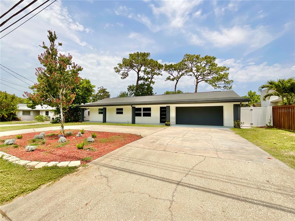 1290 Michigan Boulevard Dunedin, FL 34698 - Photo 44 of 45