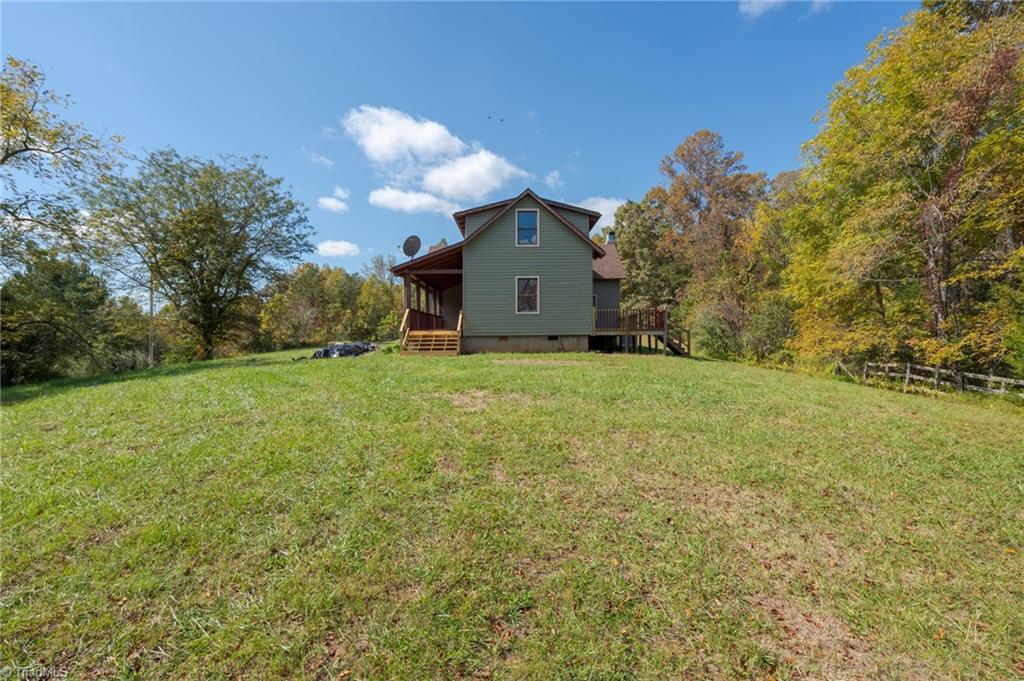 921 Quarter Road Stoneville, NC 27048 - Photo 6 of 34 Gallery Image 6
