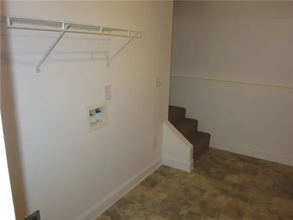 $264,900 | 434 Spring Leaf Drive, Dallas, GA 30157