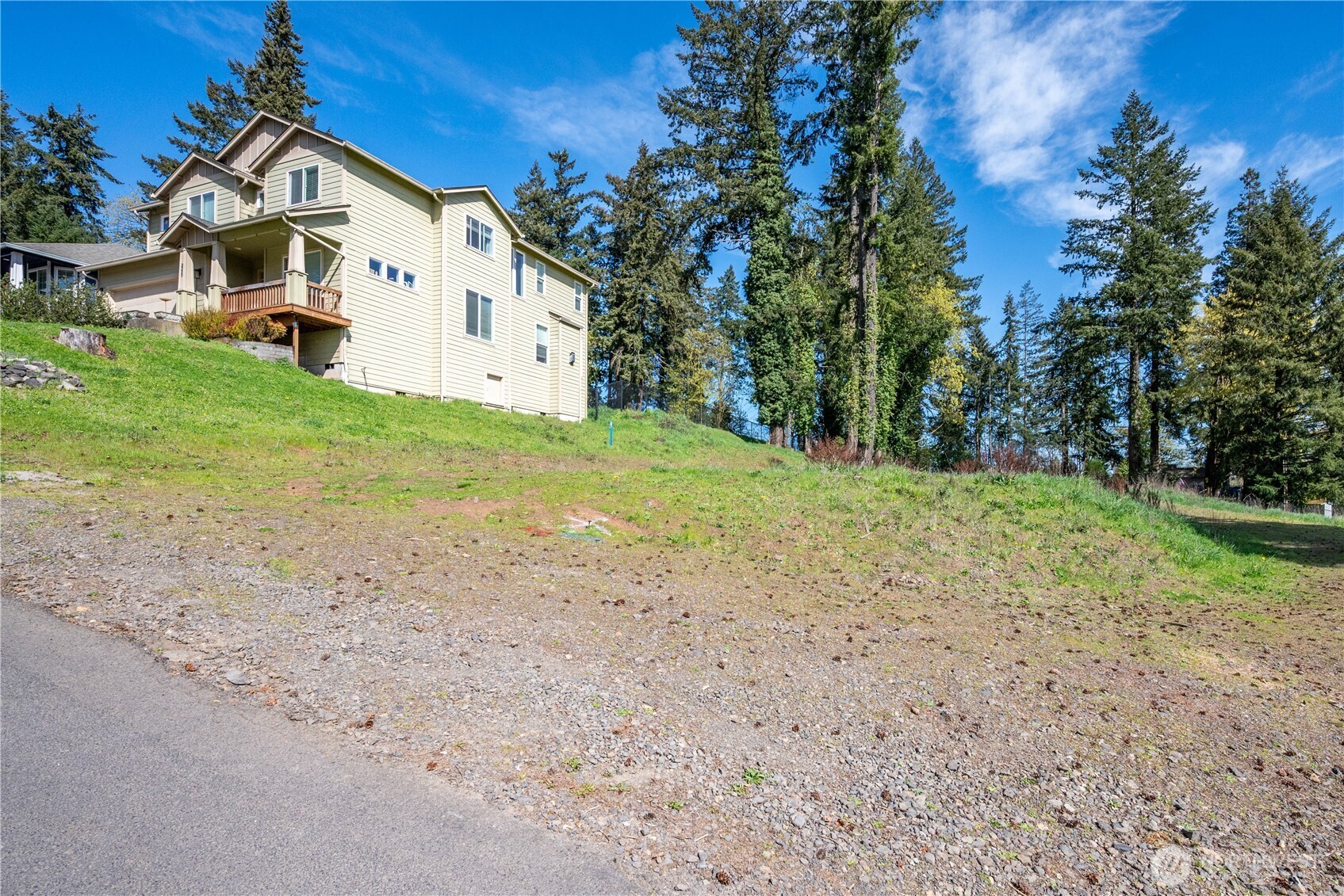 2326 West Castleman Street Longview, WA 98632 - Photo 4 of 15