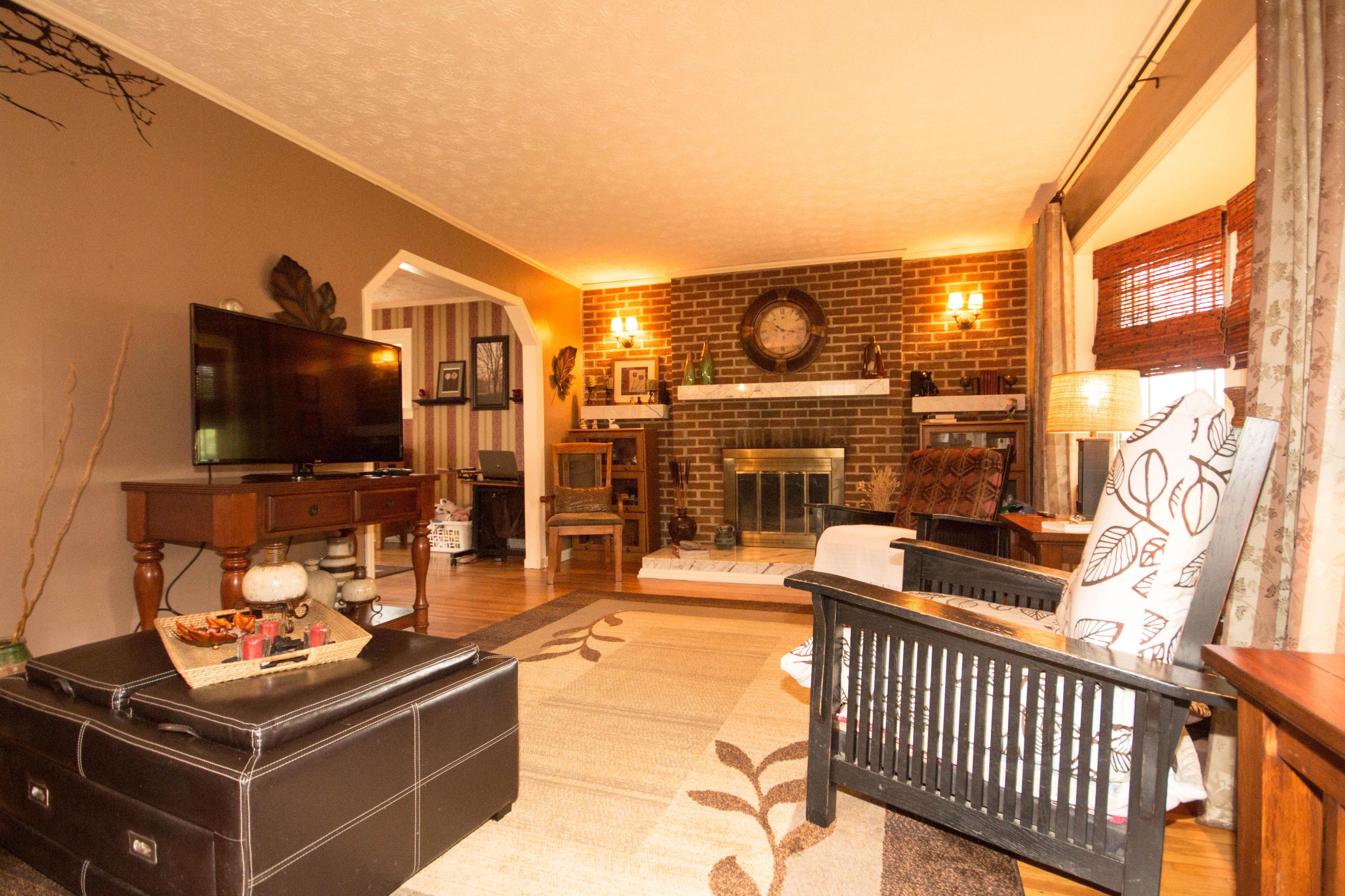 3017 Wicklow Road Columbus, OH 43204 - Photo 4 of 23