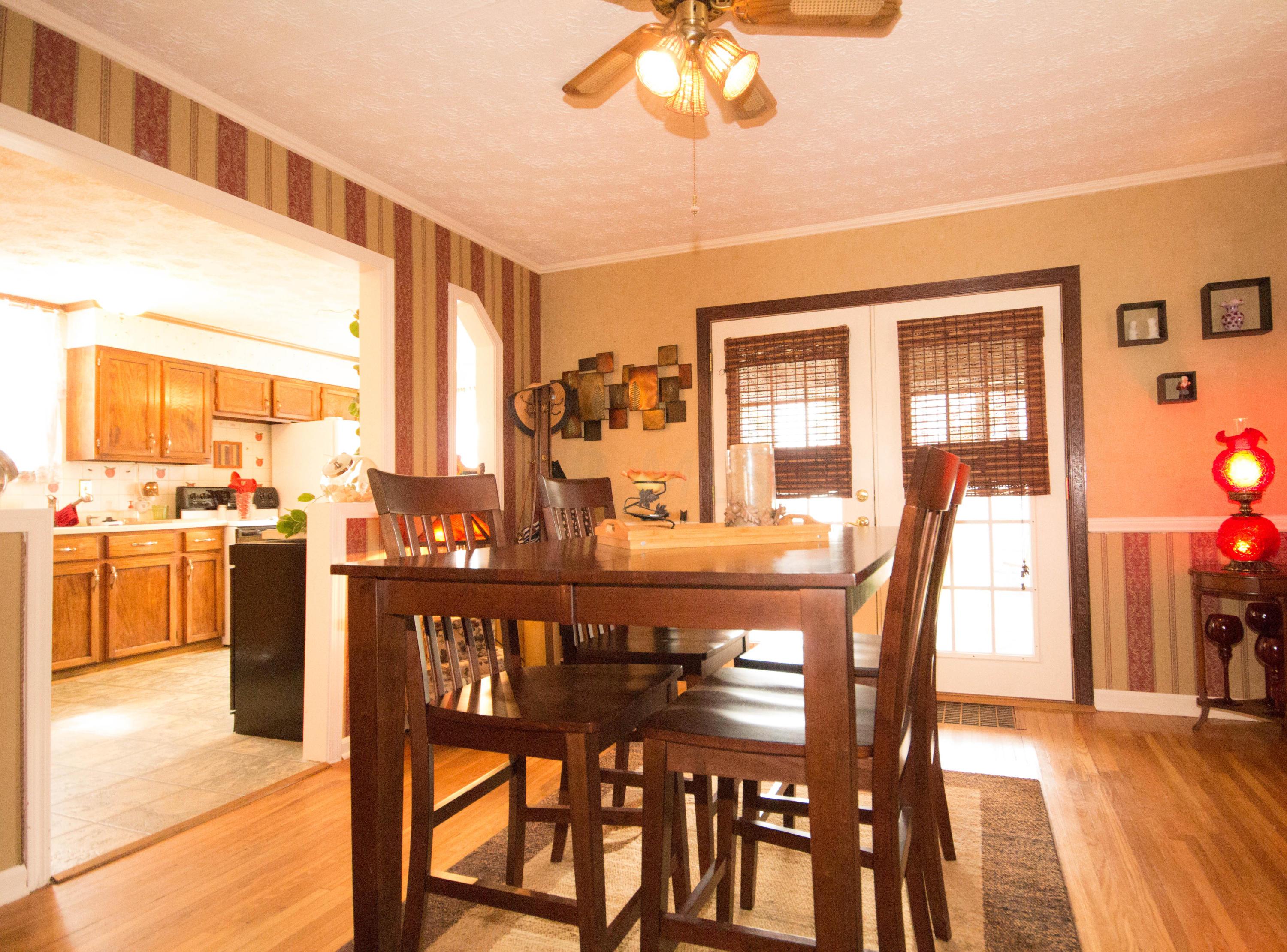 3017 Wicklow Road Columbus, OH 43204 - Photo 9 of 23