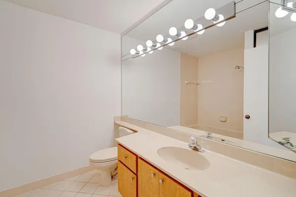 $4,200 | 223 East River Park Drive, Jupiter, FL 33477